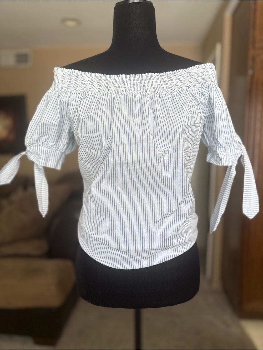 H.I.P. Cotton Striped Off-Shoulder Tie Sleeve Top - White/Blue size small